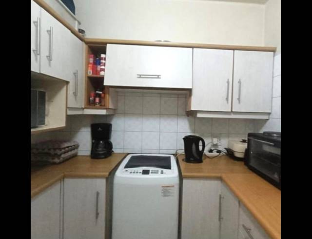 1 BEDROOM PROPERTY TO RENT IN ESPLANADE